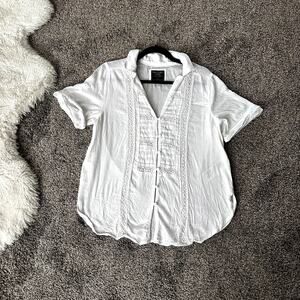 Abercrombie & Fitch Button Front Shirt With Lace Detail Size Medium